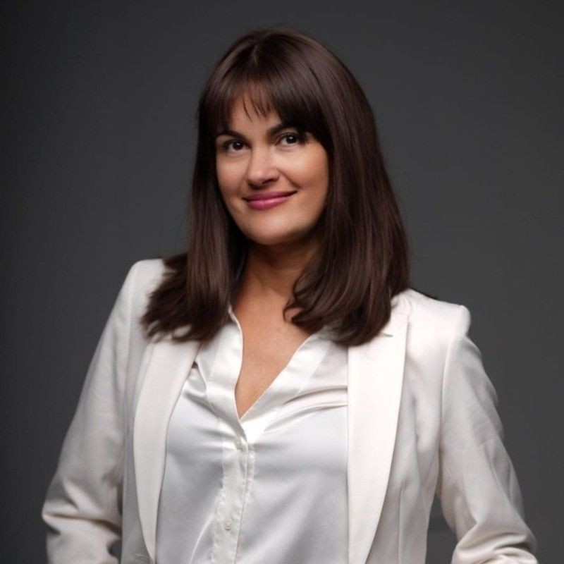 Vanessa Iglesias, Co-Founder at Pavali Consulting, marketing and business development expert, and real estate advisor, specializing in sales, brand growth, and client relations